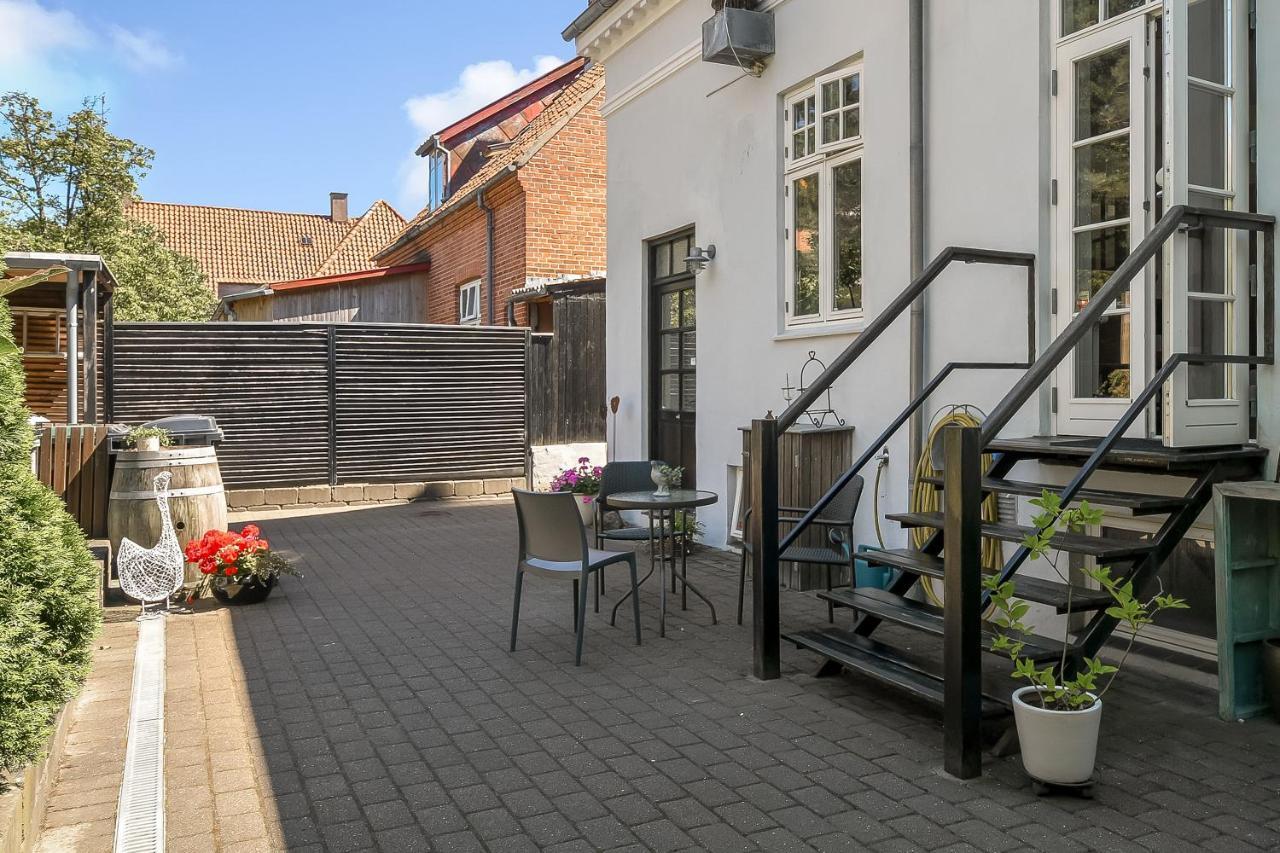 Sweethome Guesthouse Esbjerg Exterior photo