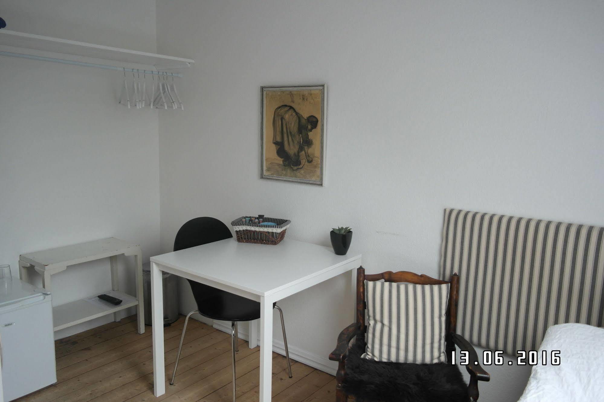 Sweethome Guesthouse Esbjerg Exterior photo